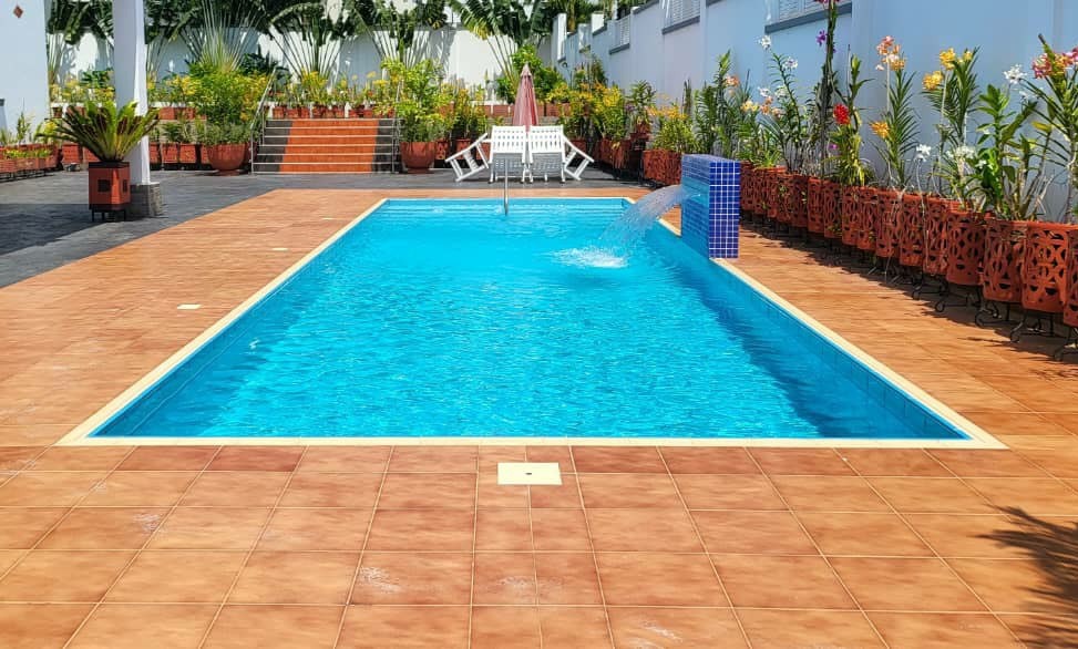 Dream pool