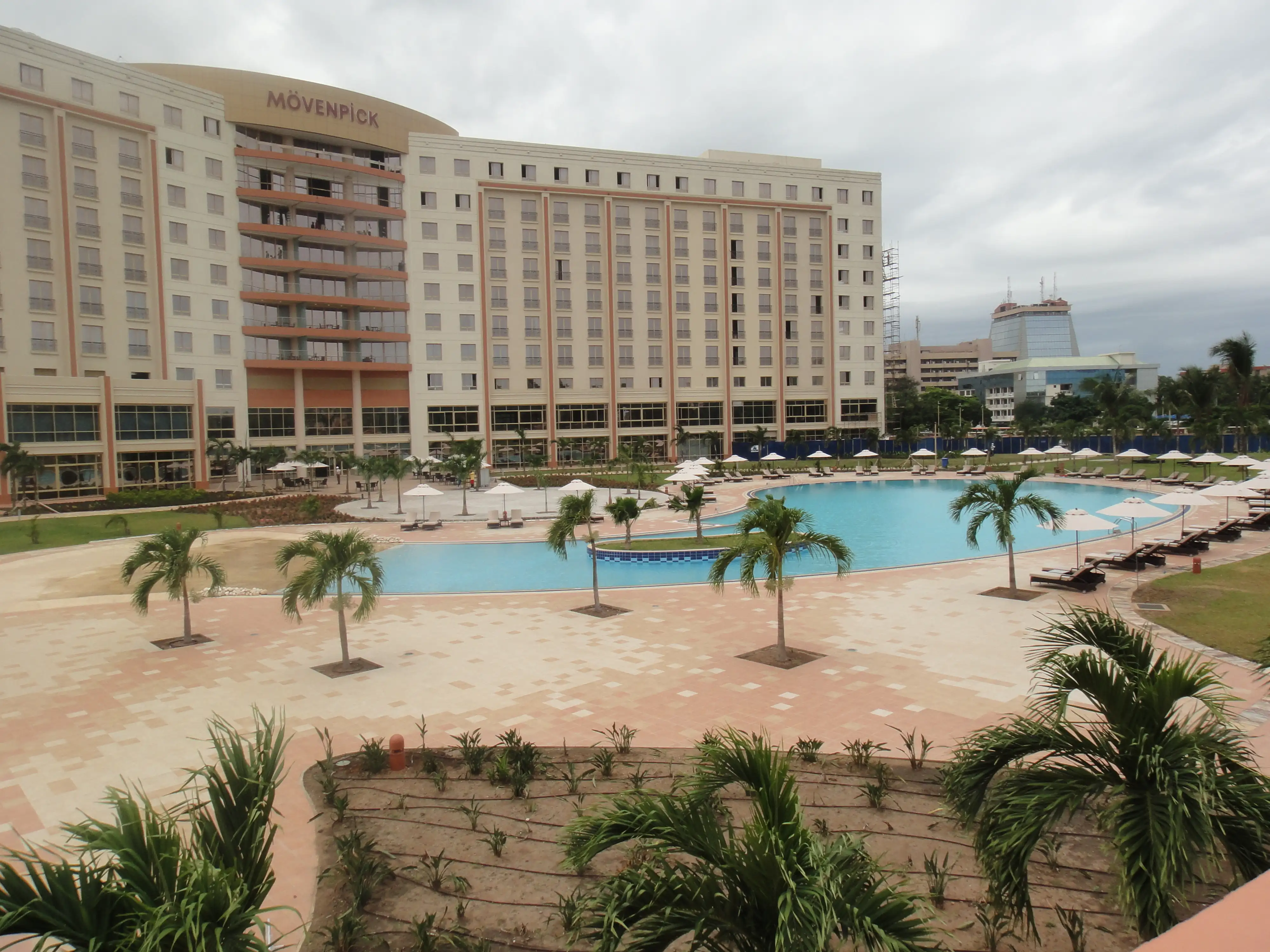 Dream pool