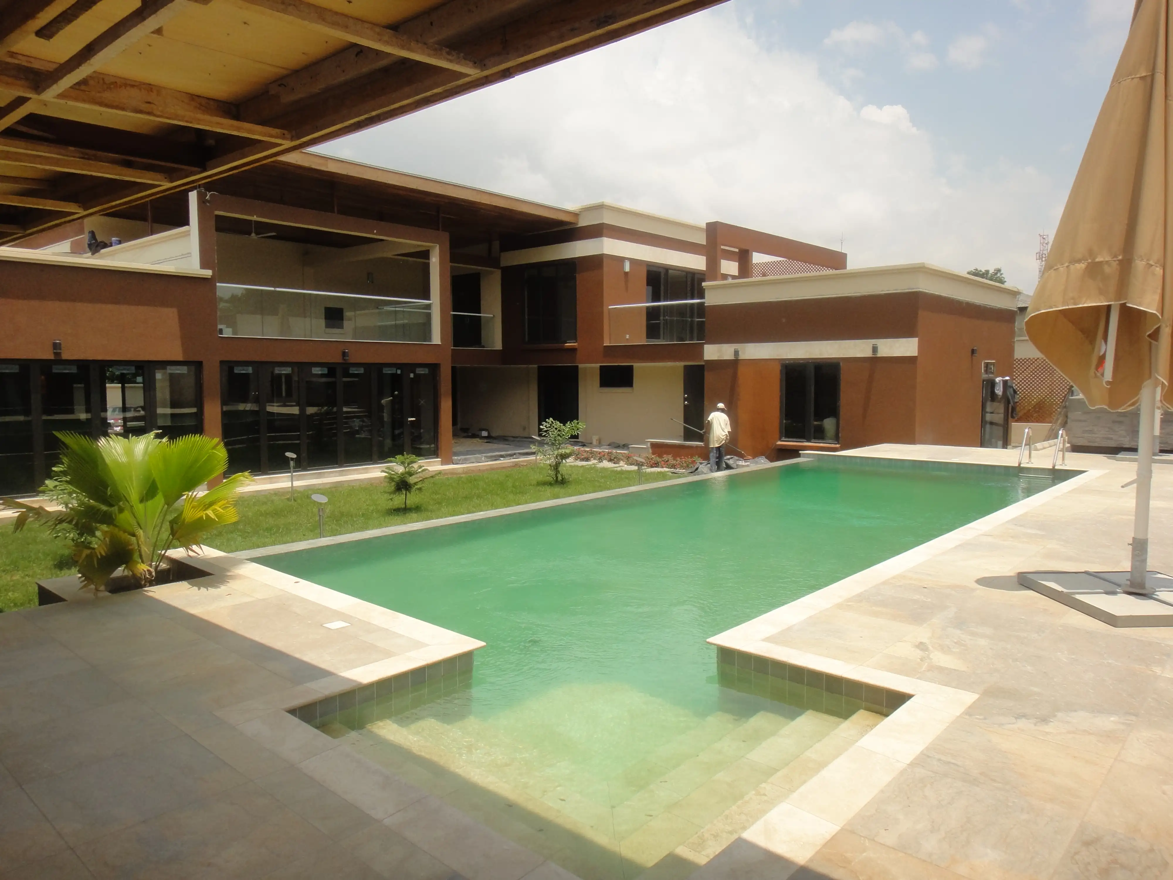 Dream pool
